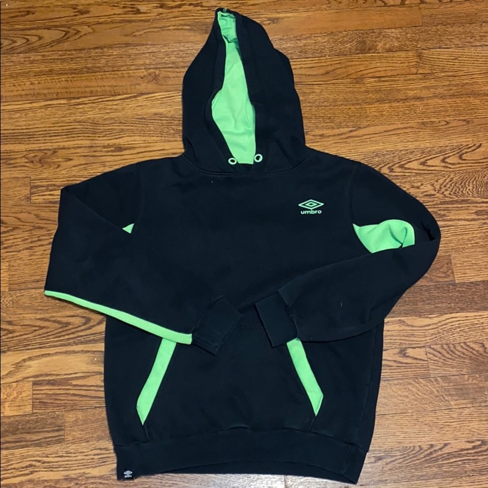Umbro size small men’s hoody.